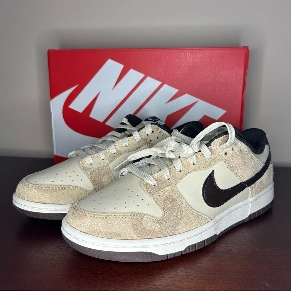 Nike Dunk Low Animal Pack Giraffe/Zebra (Size 9 Men's / 10.5 Women's)